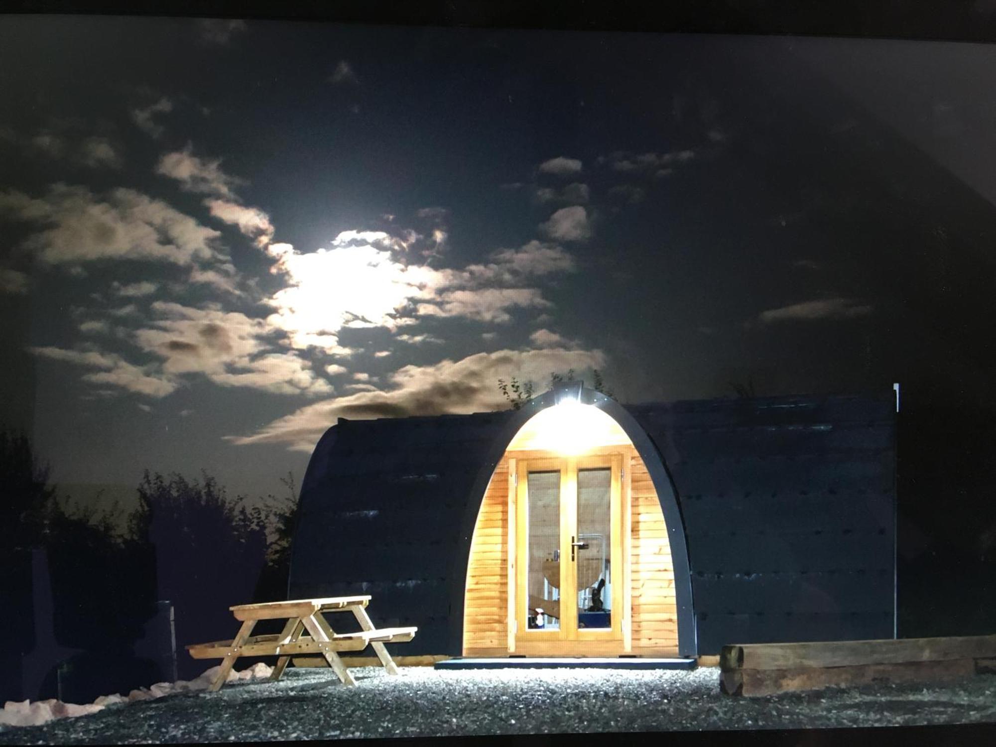 Готель Clova Pod, Kilry Eco Pods Blairgowrie and Rattray Екстер'єр фото